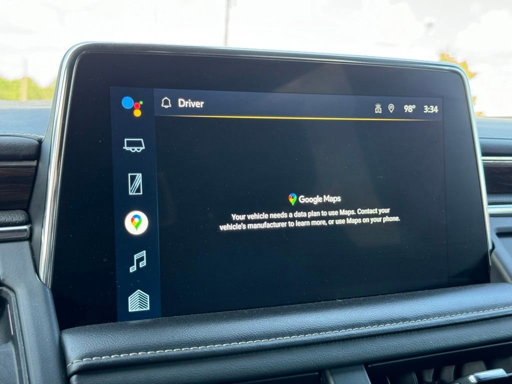 Used 2022 Chevrolet Suburban Premier RWD image 32