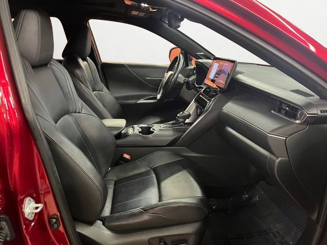 Used 2021 Toyota Venza Limited w/ Advanced Technology Package image 18