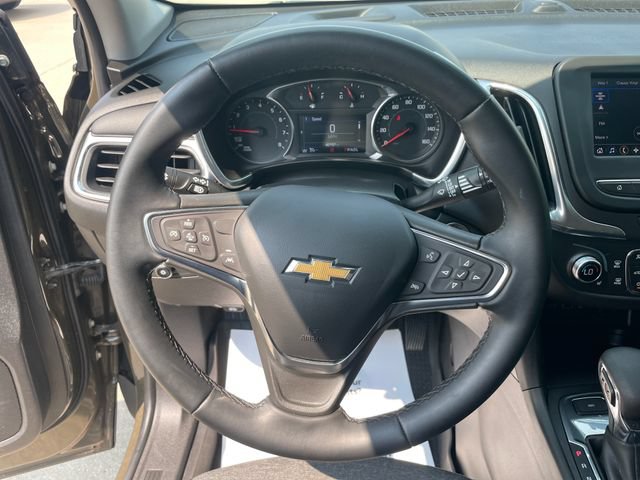 Used 2023 Chevrolet Equinox LT AWD/4WD image 25