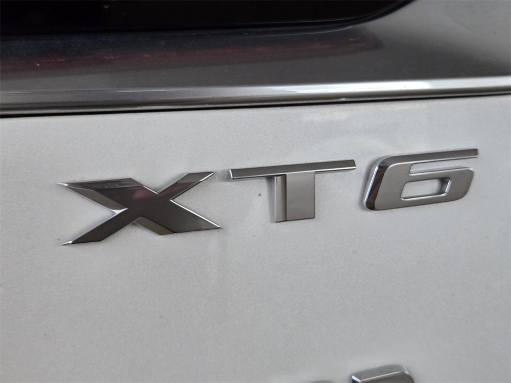 Used 2021 Cadillac XT6 Luxury image 17