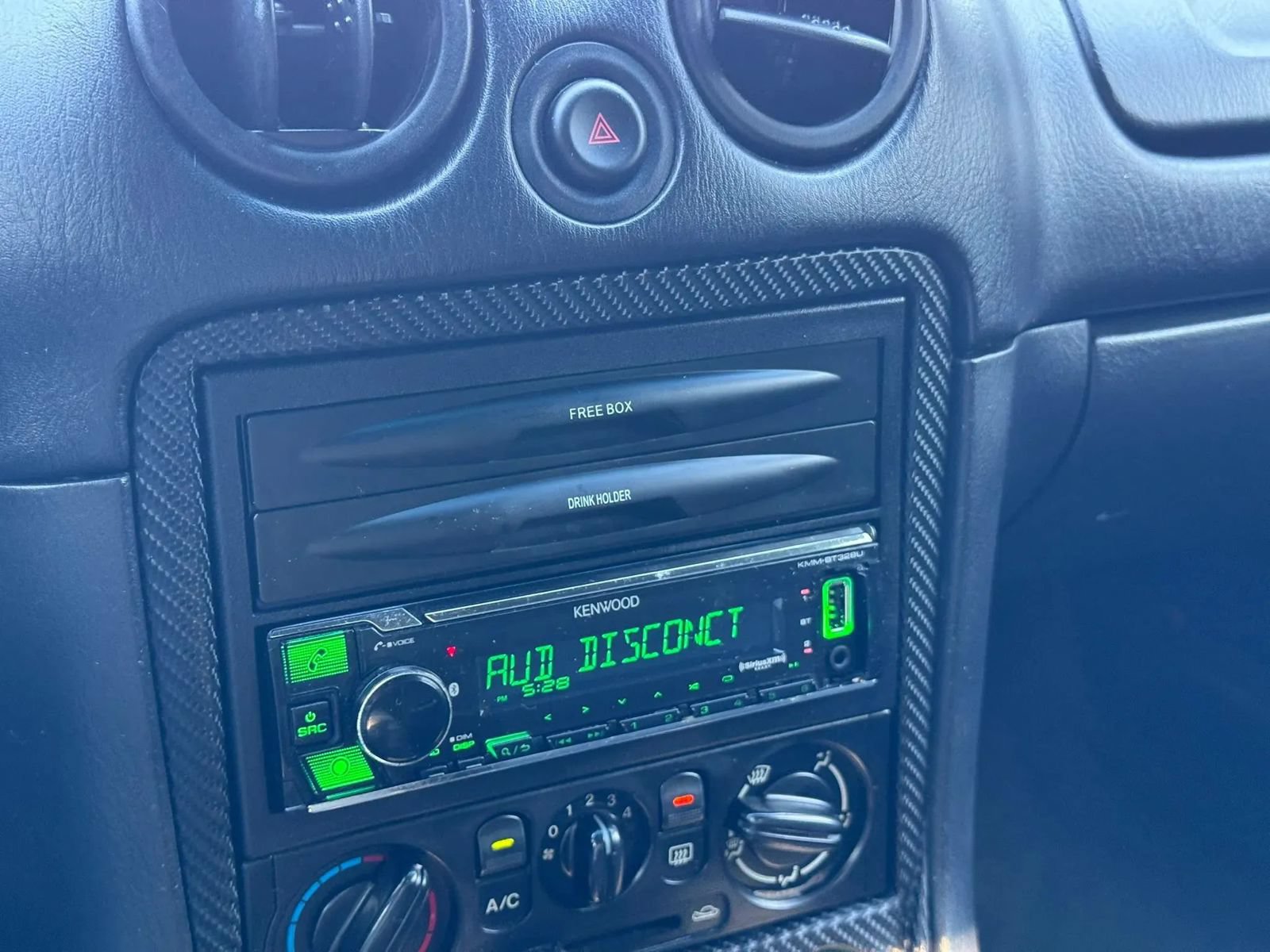 Used 1999 MAZDA MX-5 Miata RWD image 22