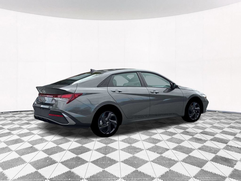 New 2026 Hyundai Elantra Sport w/ Cargo Package FWD image 13