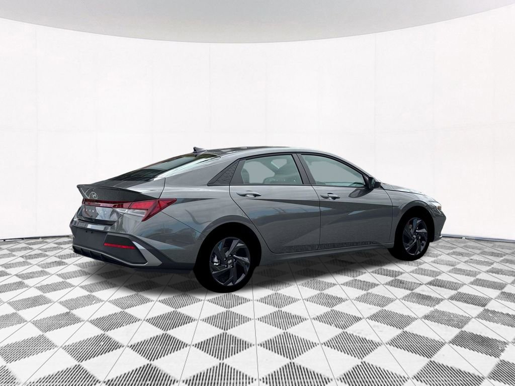 New 2026 Hyundai Elantra Sport w/ Cargo Package FWD image 13