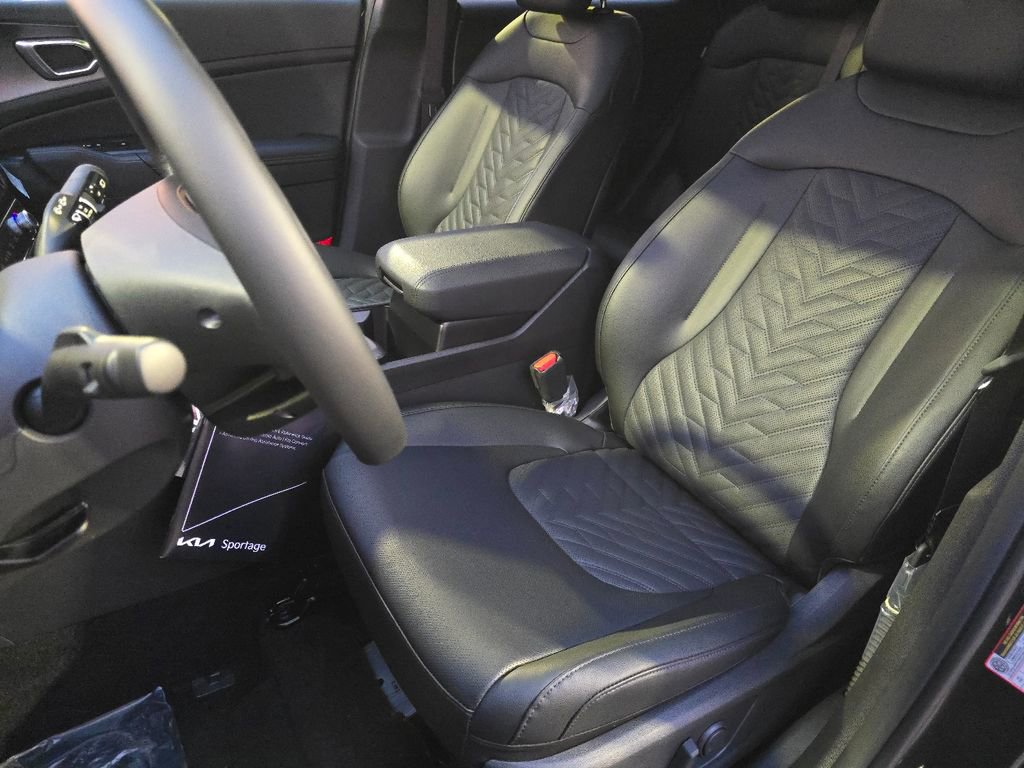 New 2026 Kia Sportage X-Line w/ X-Line Technology Package image 23