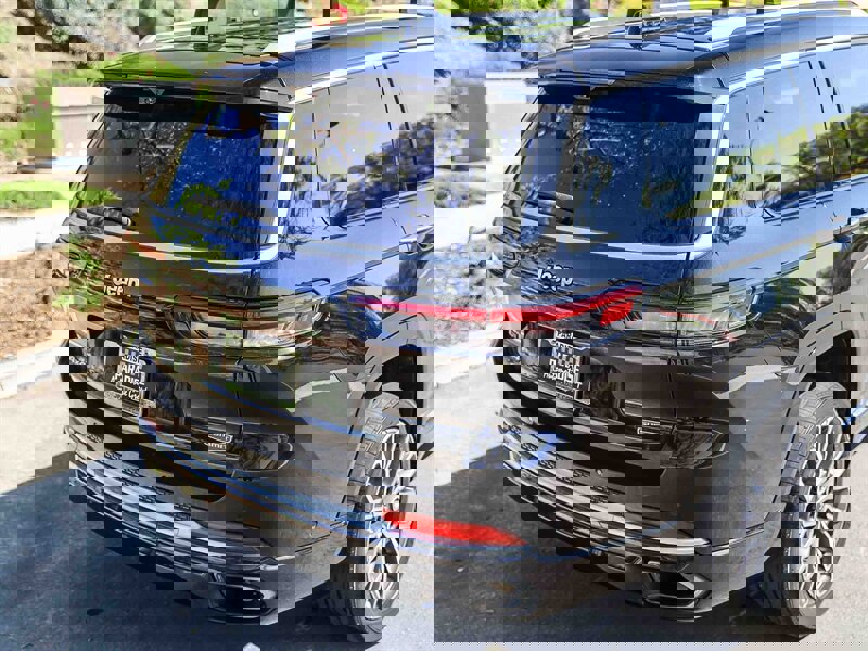 Used 2021 Jeep Grand Cherokee L Summit image 14