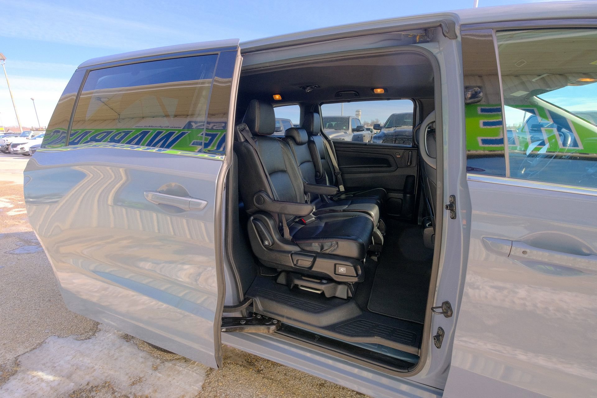 Used 2023 Honda Odyssey Sport image 19