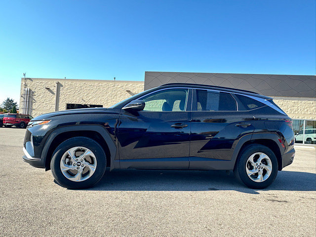 Used 2024 Hyundai Tucson SEL AWD/4WD image 3