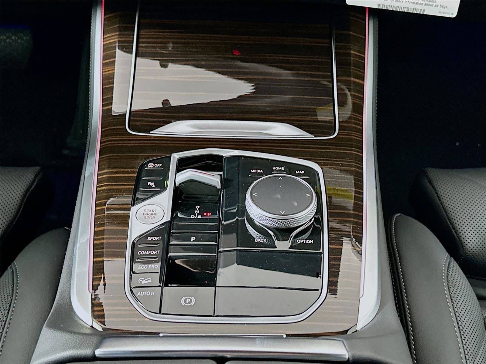 New 2026 BMW X5 xDrive40i w/ Climate Comfort Package image 17