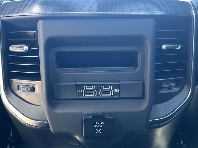 New 2026 RAM 1500 4x4 Crew Cab image 18