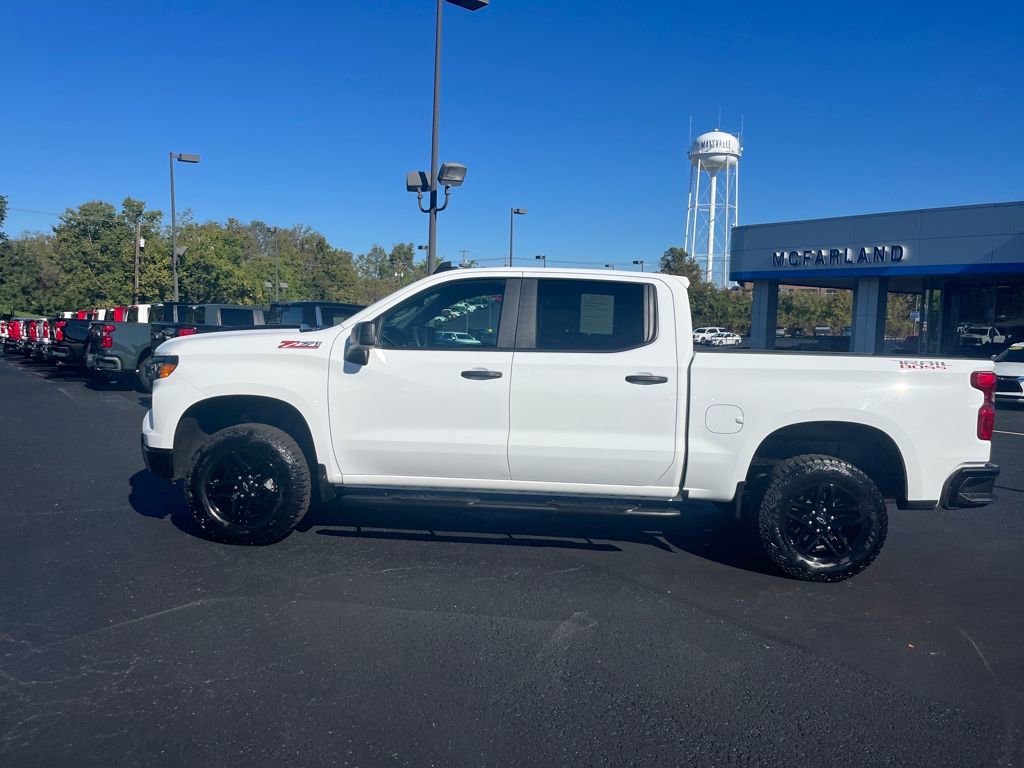 Used 2024 Chevrolet Silverado 1500 Custom Trail Boss image 2