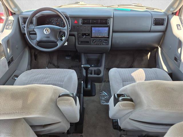 Used 2001 Volkswagen Eurovan FWD image 19