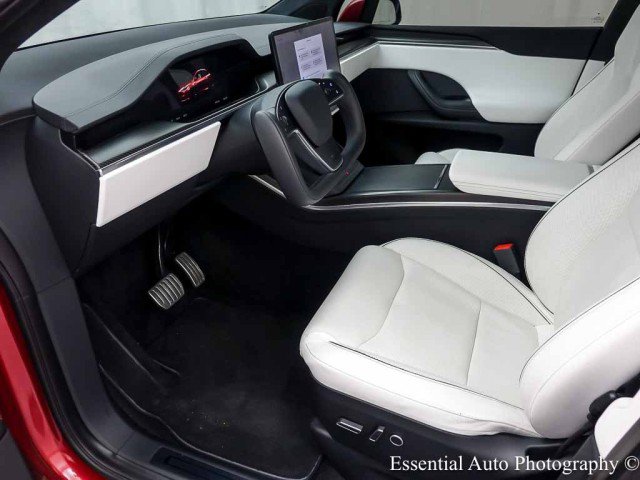 Used 2022 Tesla Model X Plaid AWD/4WD image 14