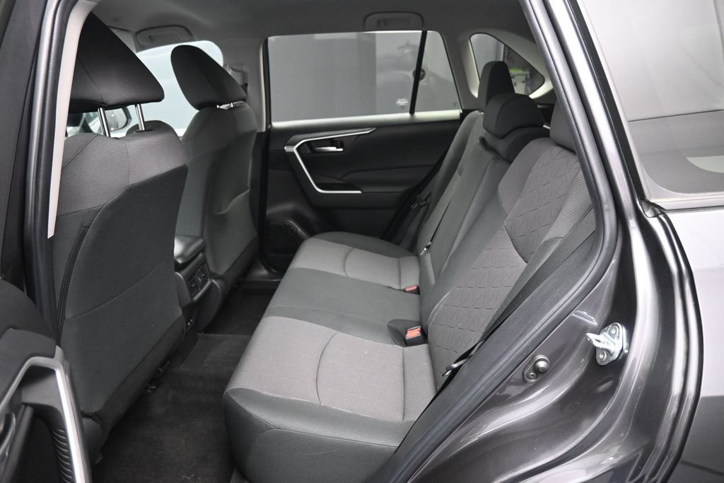 Used 2023 Toyota RAV4 XLE AWD/4WD image 20