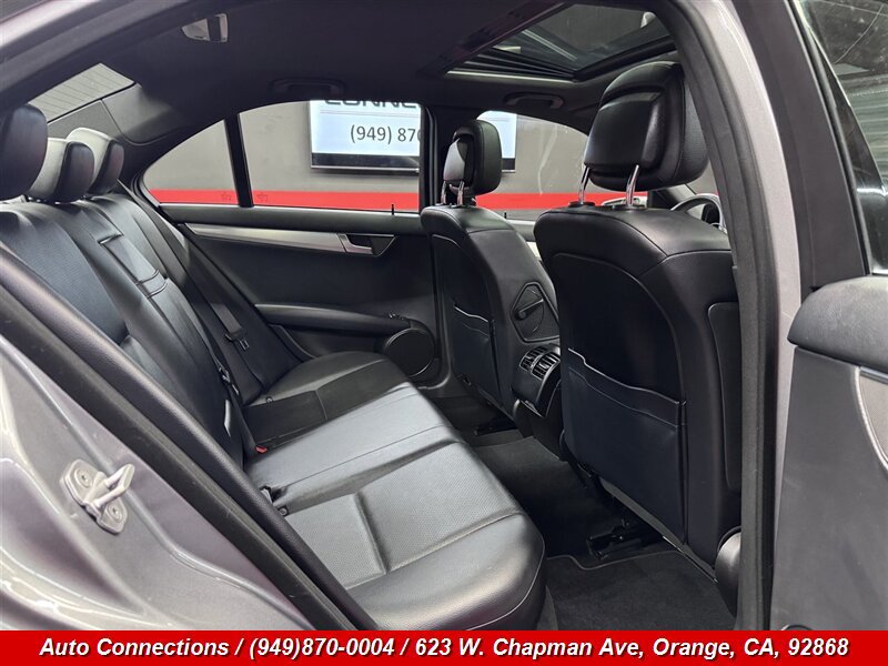 Used 2013 Mercedes-Benz C 250 Sedan image 8