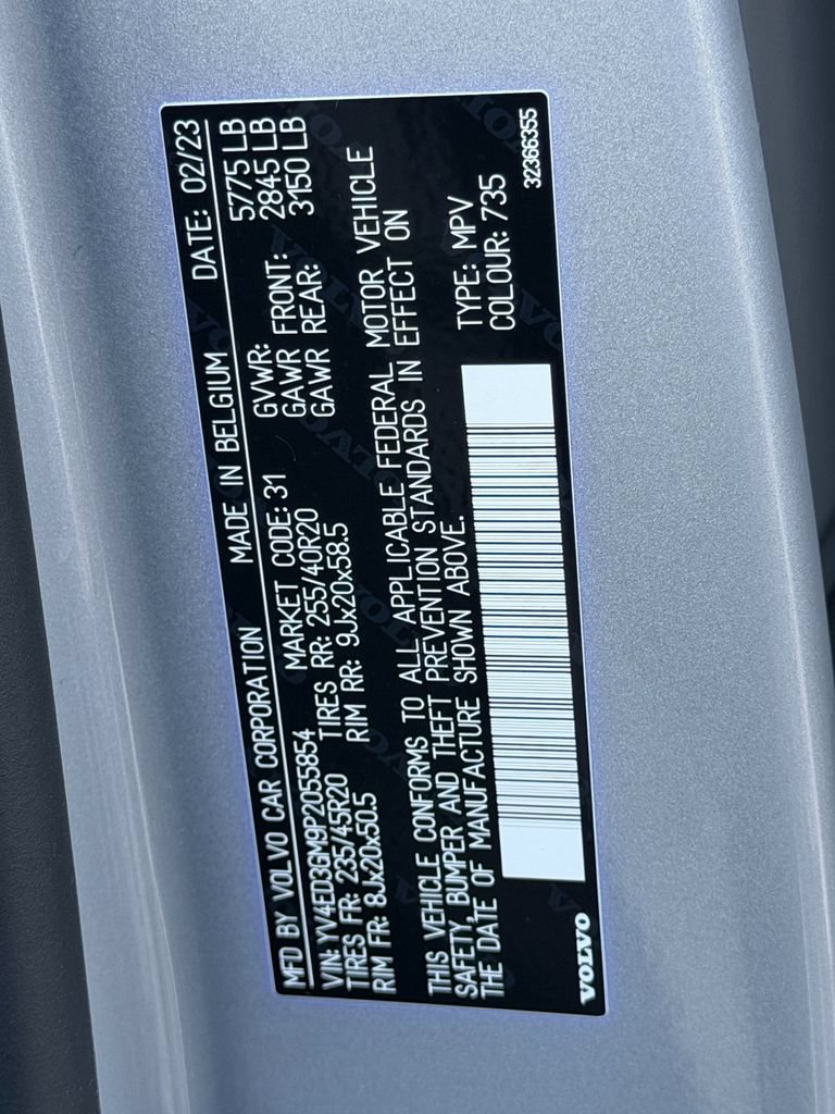Certified 2023 Volvo C40 P8 Recharge Ultimate AWD/4WD image 9
