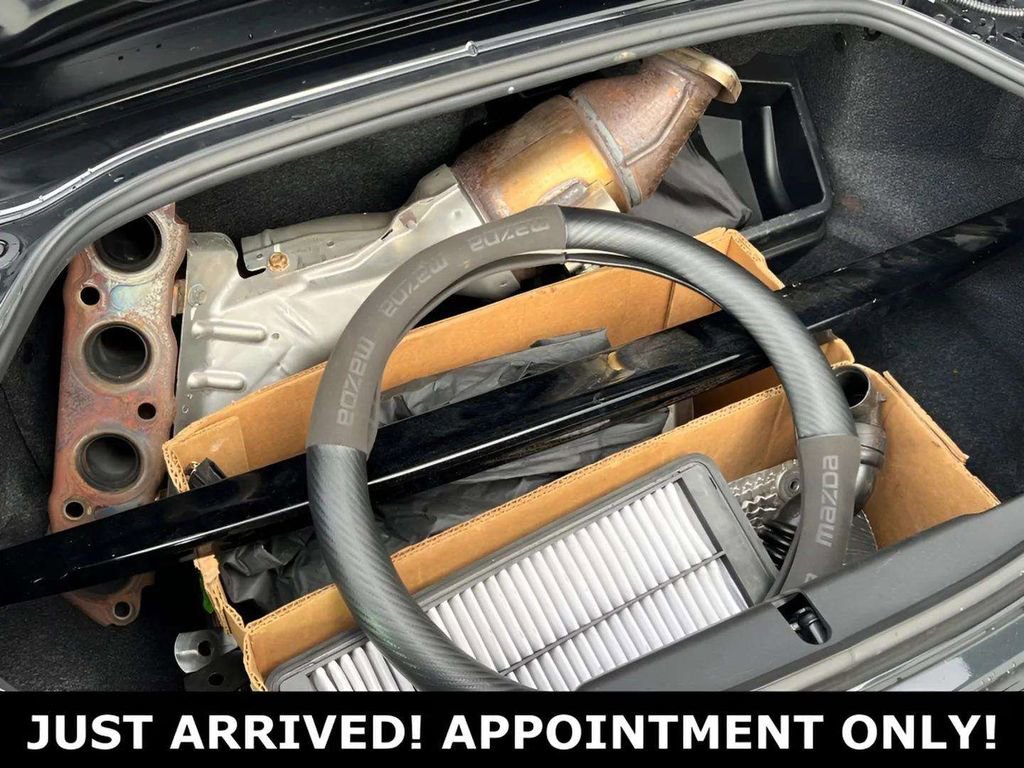 Used 2021 MAZDA MX-5 Miata RF Club image 29