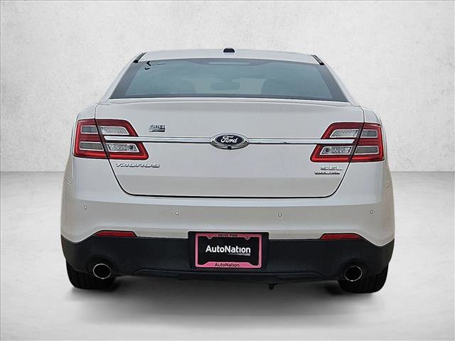 Used 2016 Ford Taurus SEL FWD image 7