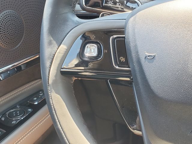 Certified 2023 Lincoln Corsair Reserve FWD image 15