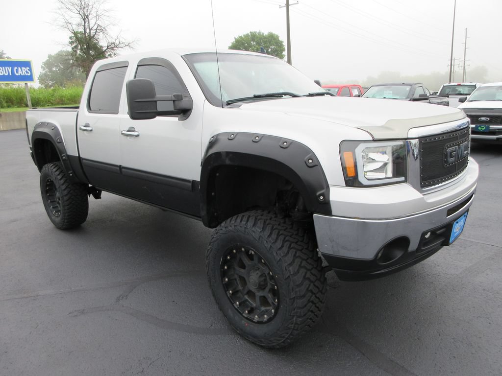 Used 2011 GMC Sierra 1500 SLE w/ Power Tech Package AWD/4WD image 7