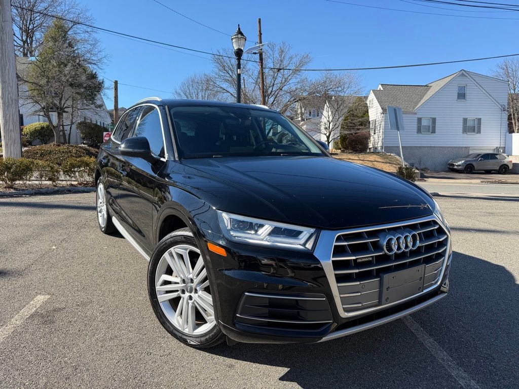 Used 2018 Audi Q5 2.0T Premium Plus w/ Premium Plus Package image 1