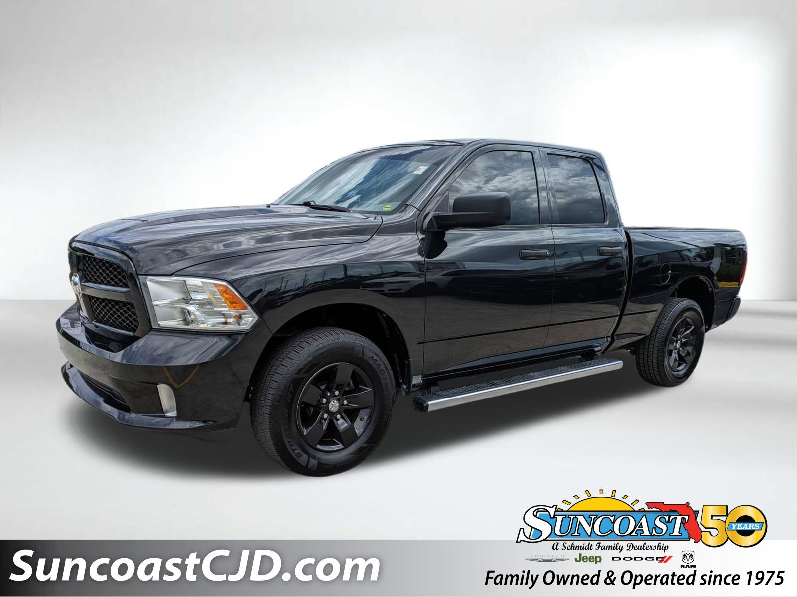 Certified 2018 RAM 1500 Express AWD/4WD image 1