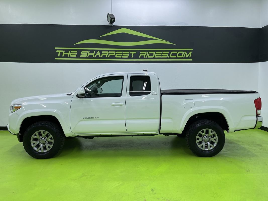 Used 2017 Toyota Tacoma SR5 image 6