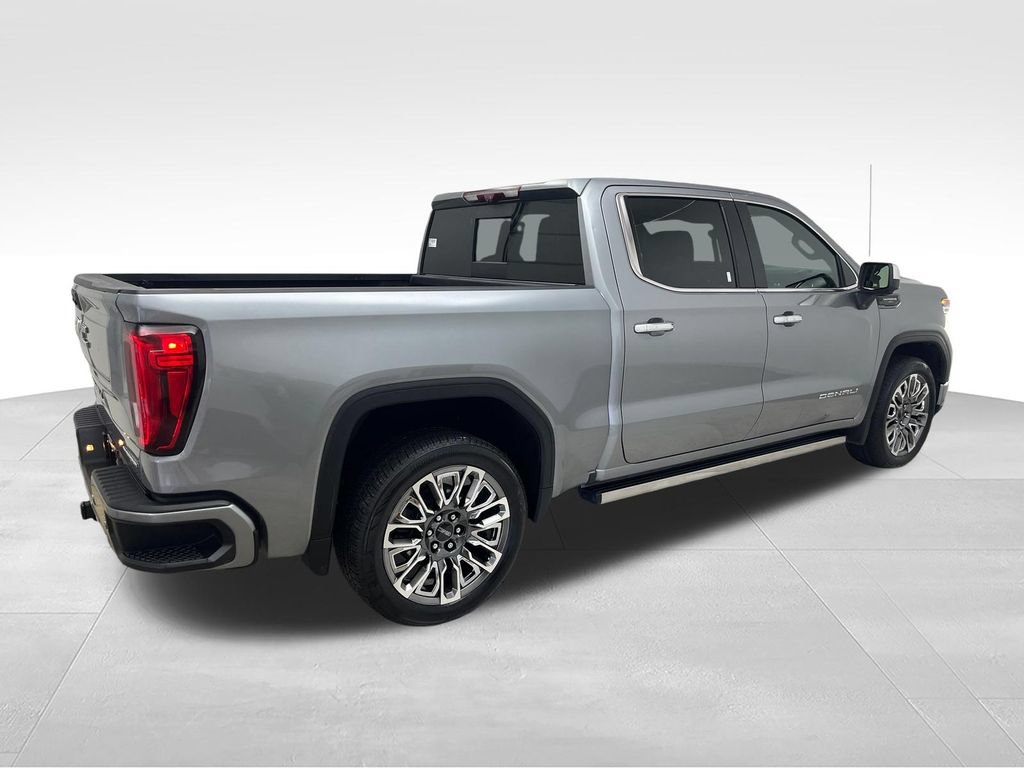 Used 2023 GMC Sierra 1500 Denali Ultimate AWD/4WD image 5