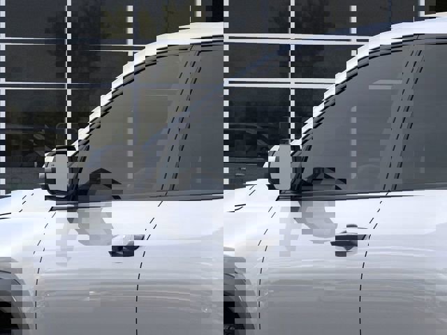 New 2026 Chevrolet Equinox LT w/ Convenience Package II image 12