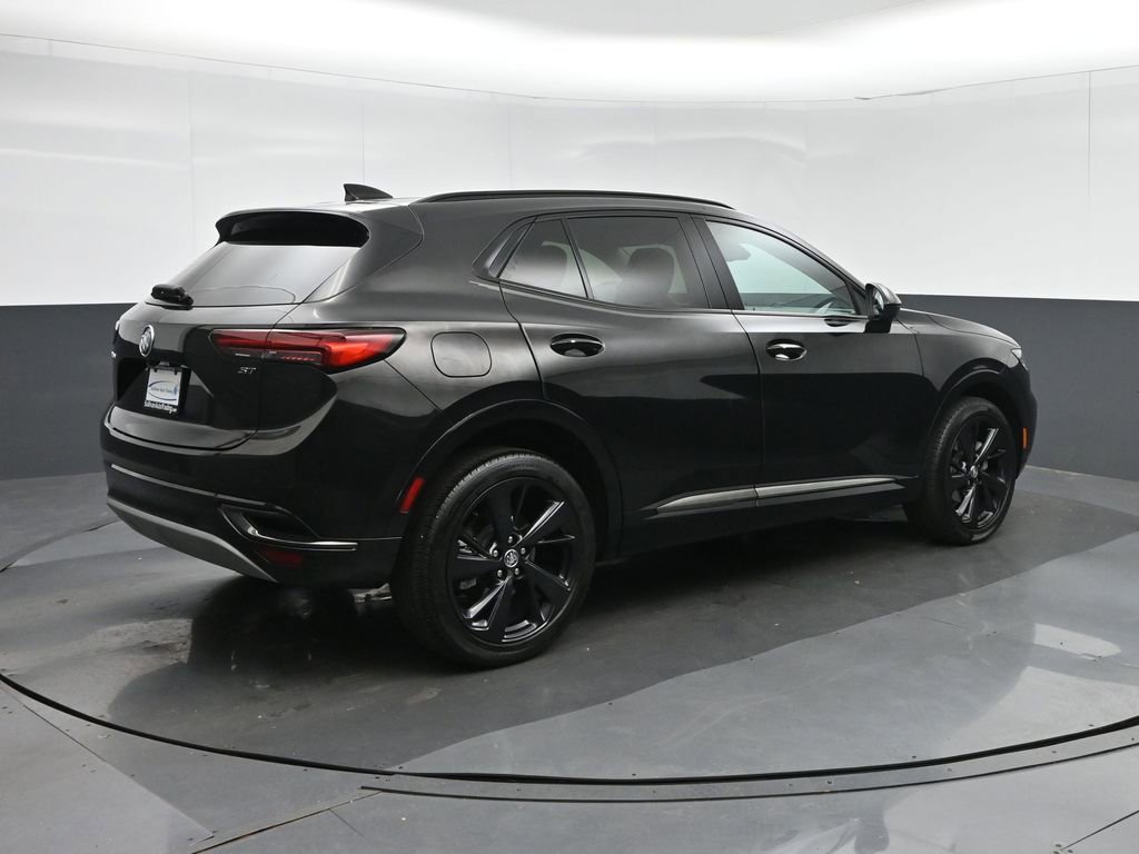 Used 2023 Buick Envision Preferred FWD image 7