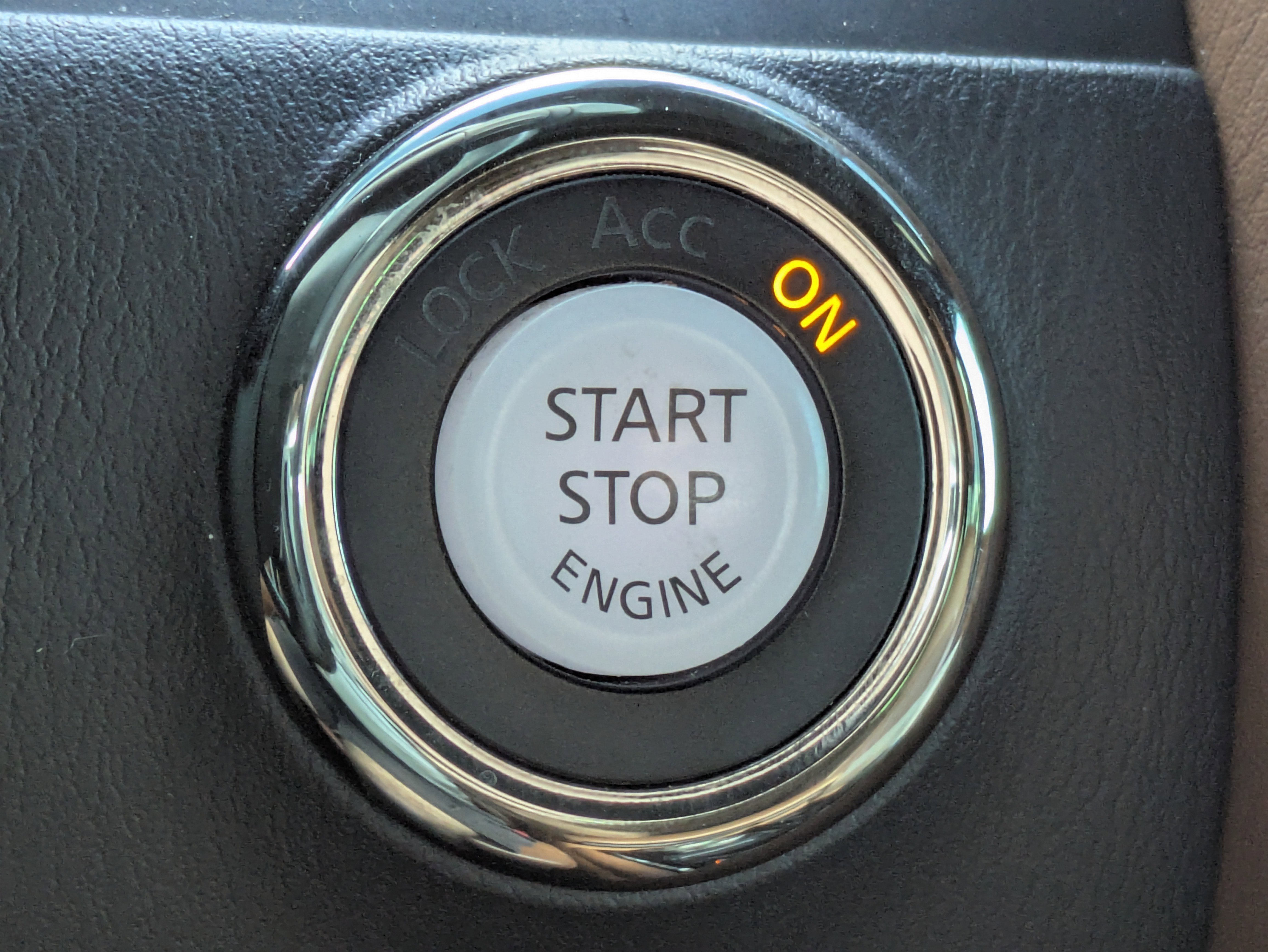 Used 2021 INFINITI QX80 Sensory w/ All-Season Package image 35