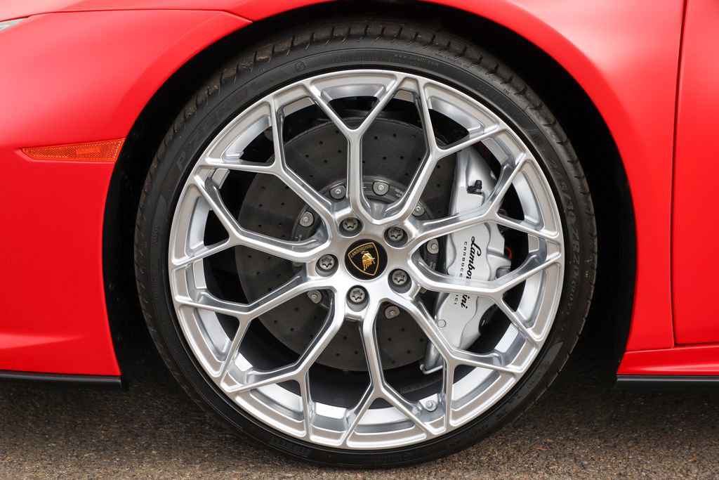 Used 2024 Lamborghini Huracan EVO AWD/4WD image 14