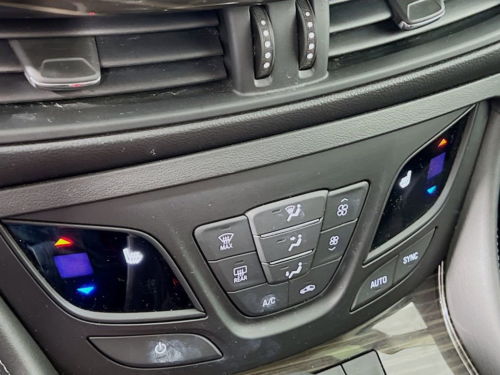 Certified 2020 Buick Envision Essence image 15