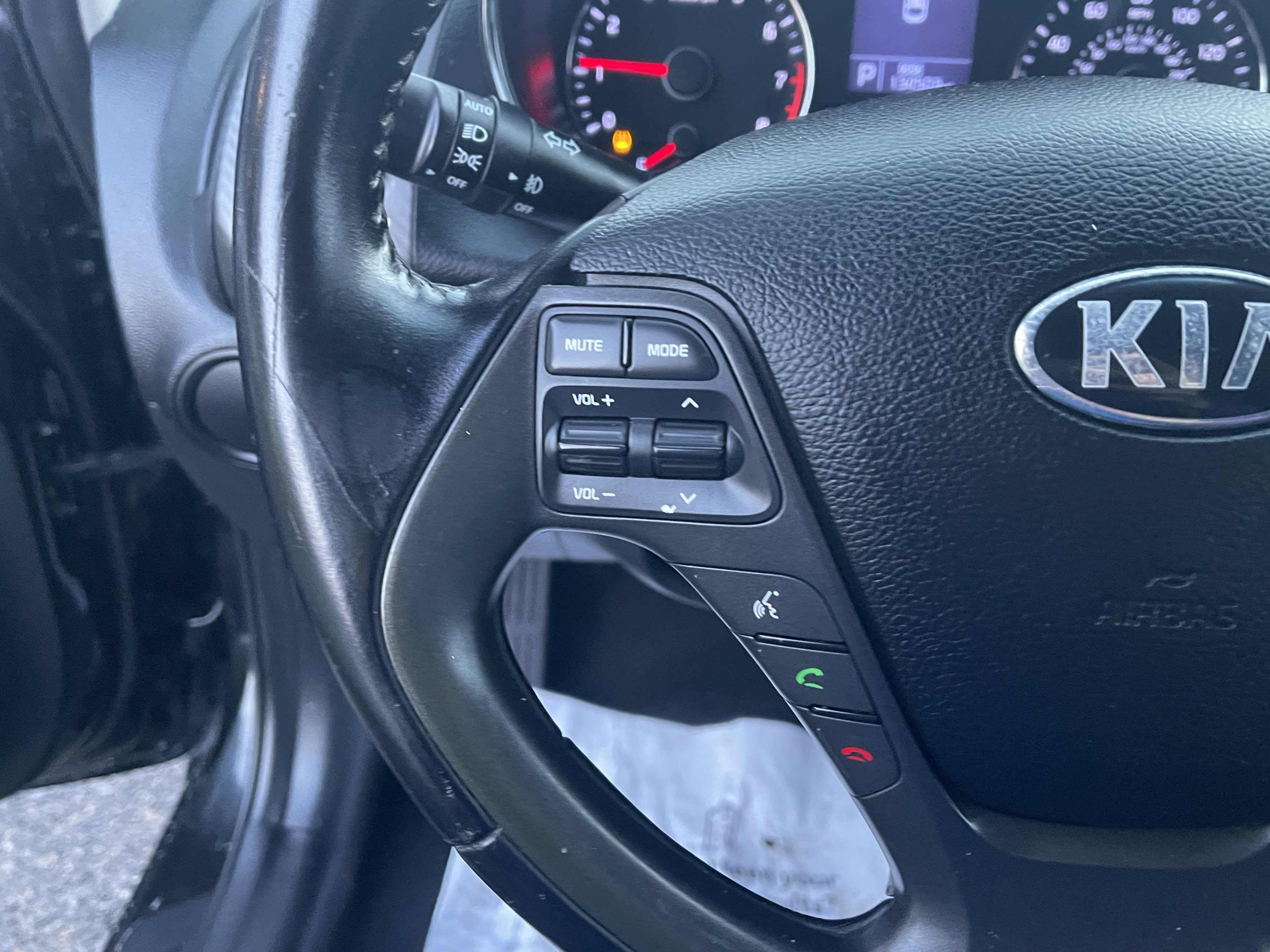 Used 2014 Kia Forte EX FWD image 18