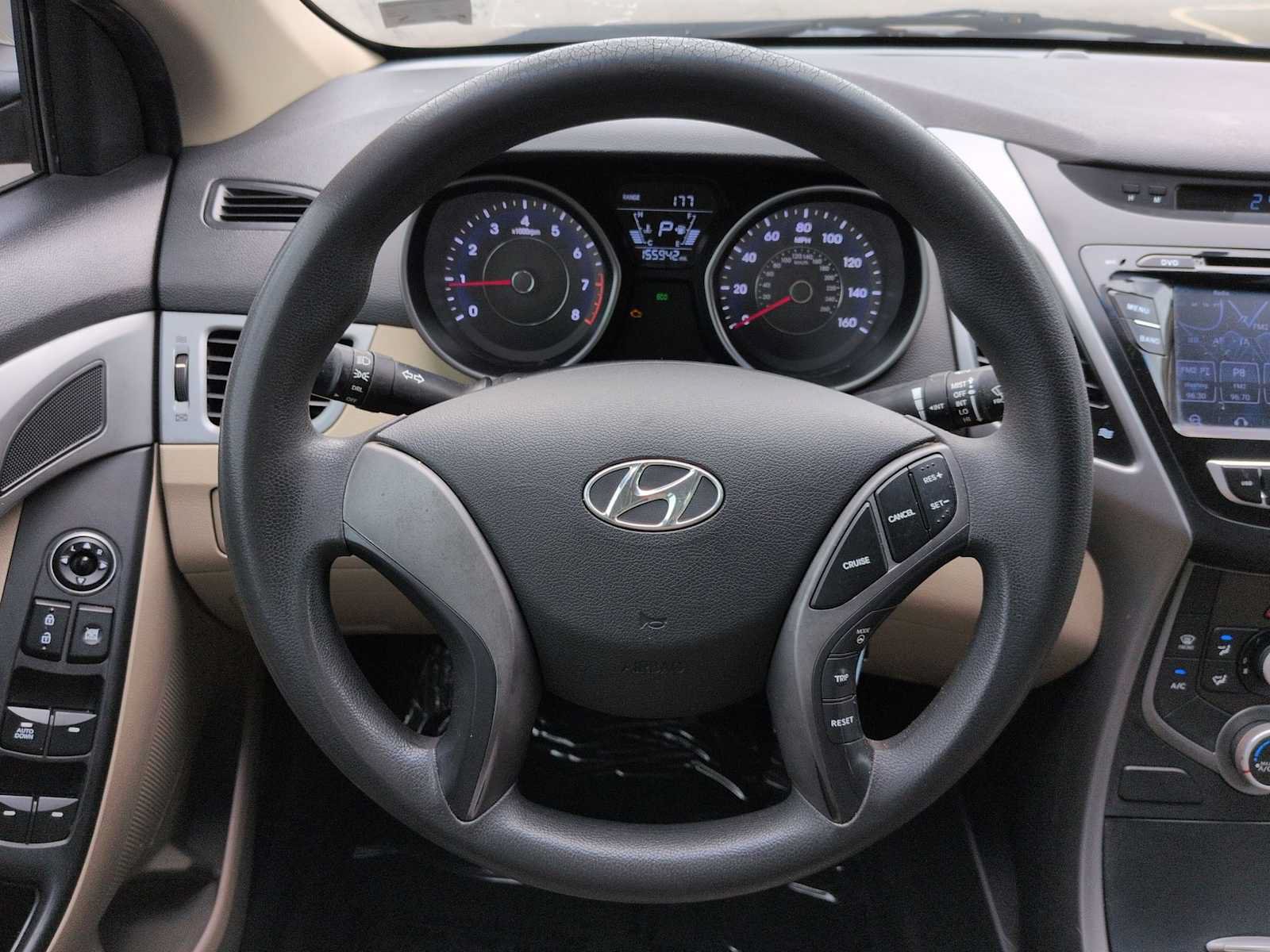 Used 2015 Hyundai Elantra SE FWD image 23