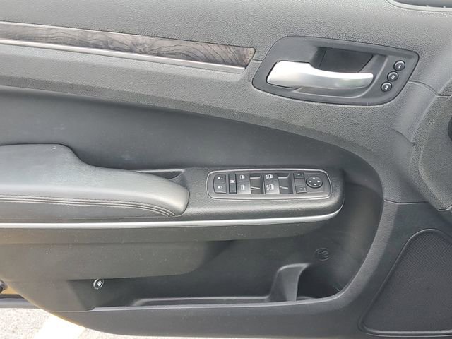 Used 2023 Chrysler 300 Touring L w/ Safetytec Plus Group image 15