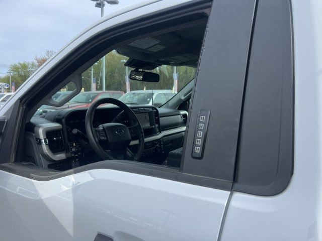Used 2023 Ford F350 XLT w/ 360-Degree Camera Package AWD/4WD image 24