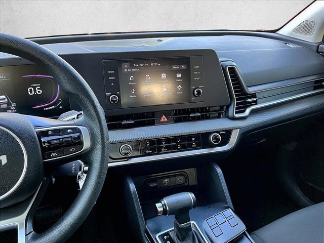 Used 2024 Kia Sportage LX FWD image 8