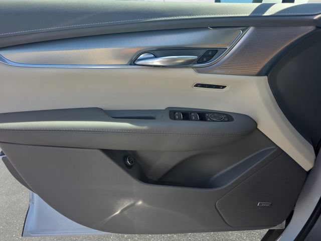 Certified 2023 Cadillac XT5 Premium Luxury AWD/4WD image 28