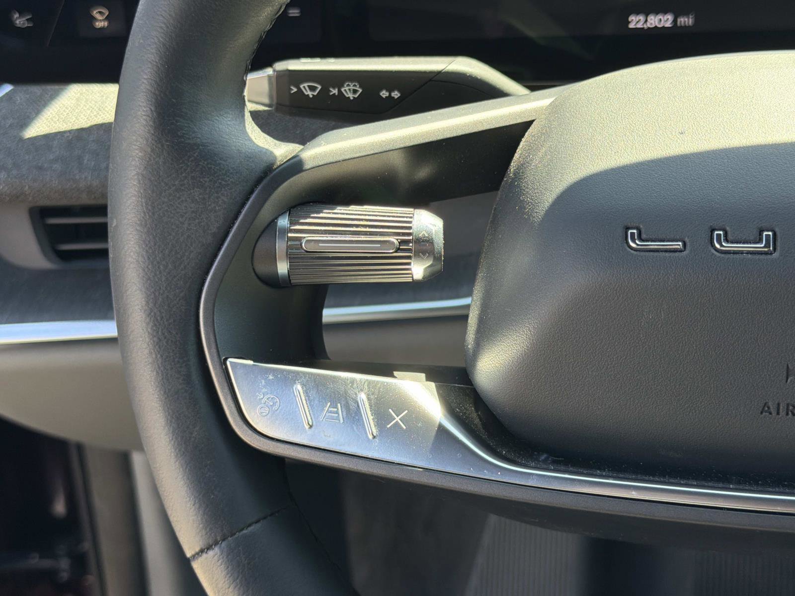 Used 2024 Lucid Air Touring AWD/4WD image 9