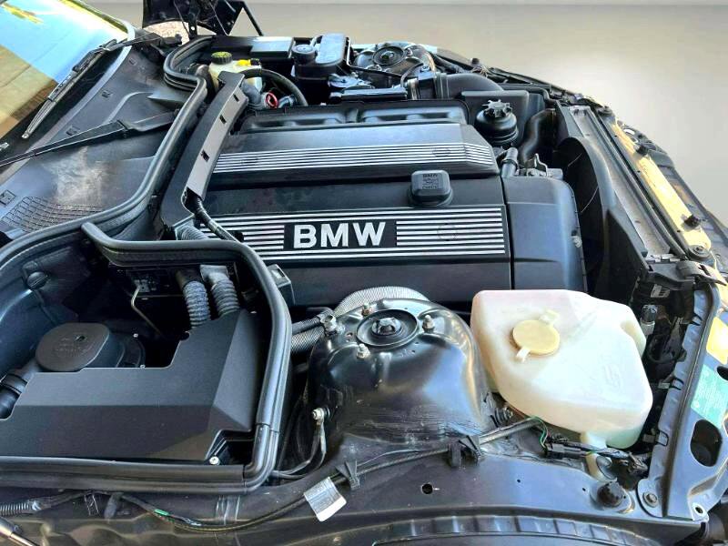 Used 2001 BMW Z3 3.0i image 18