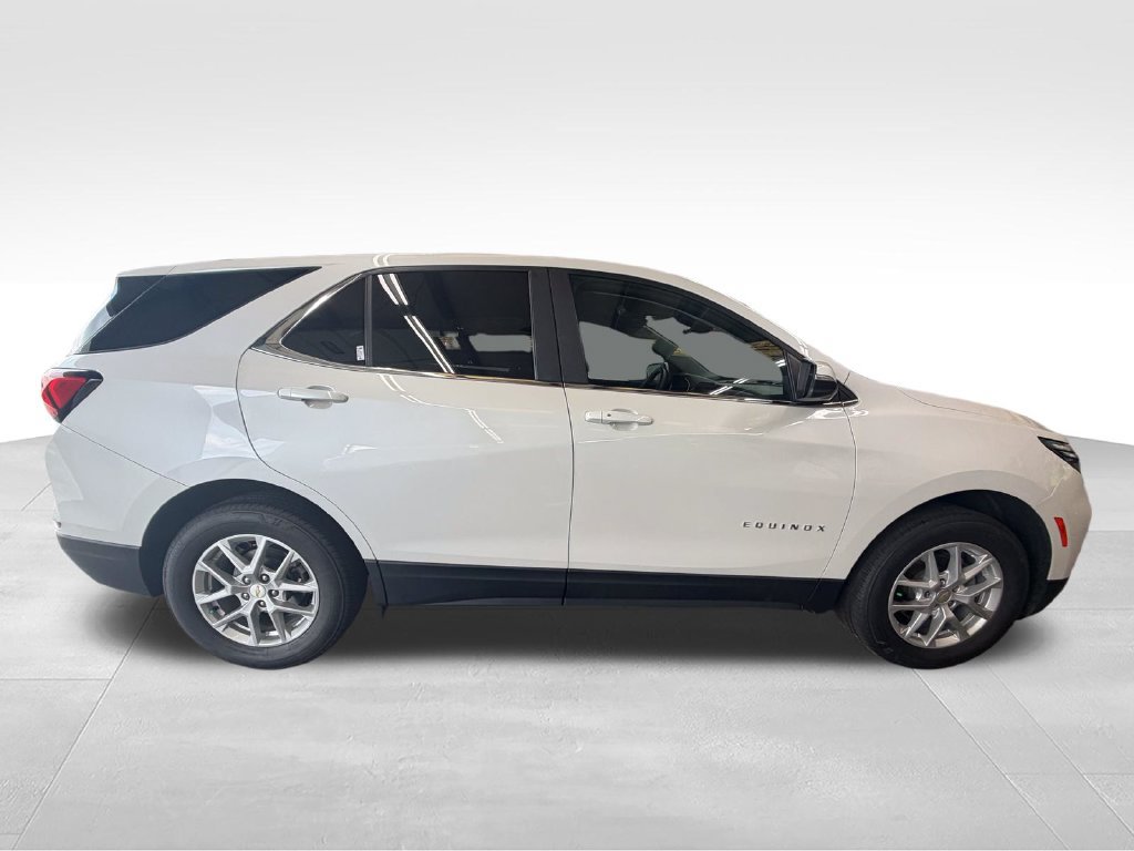 Used 2024 Chevrolet Equinox LT AWD/4WD image 7