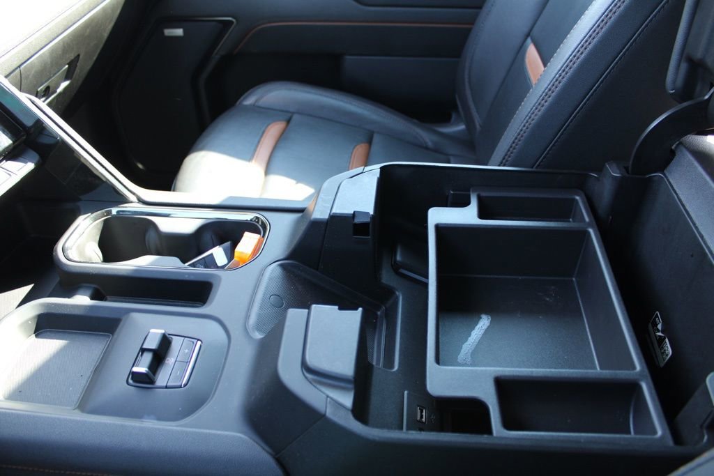 Used 2024 GMC Sierra 2500 AT4 w/ AT4 Premium Plus Package image 44