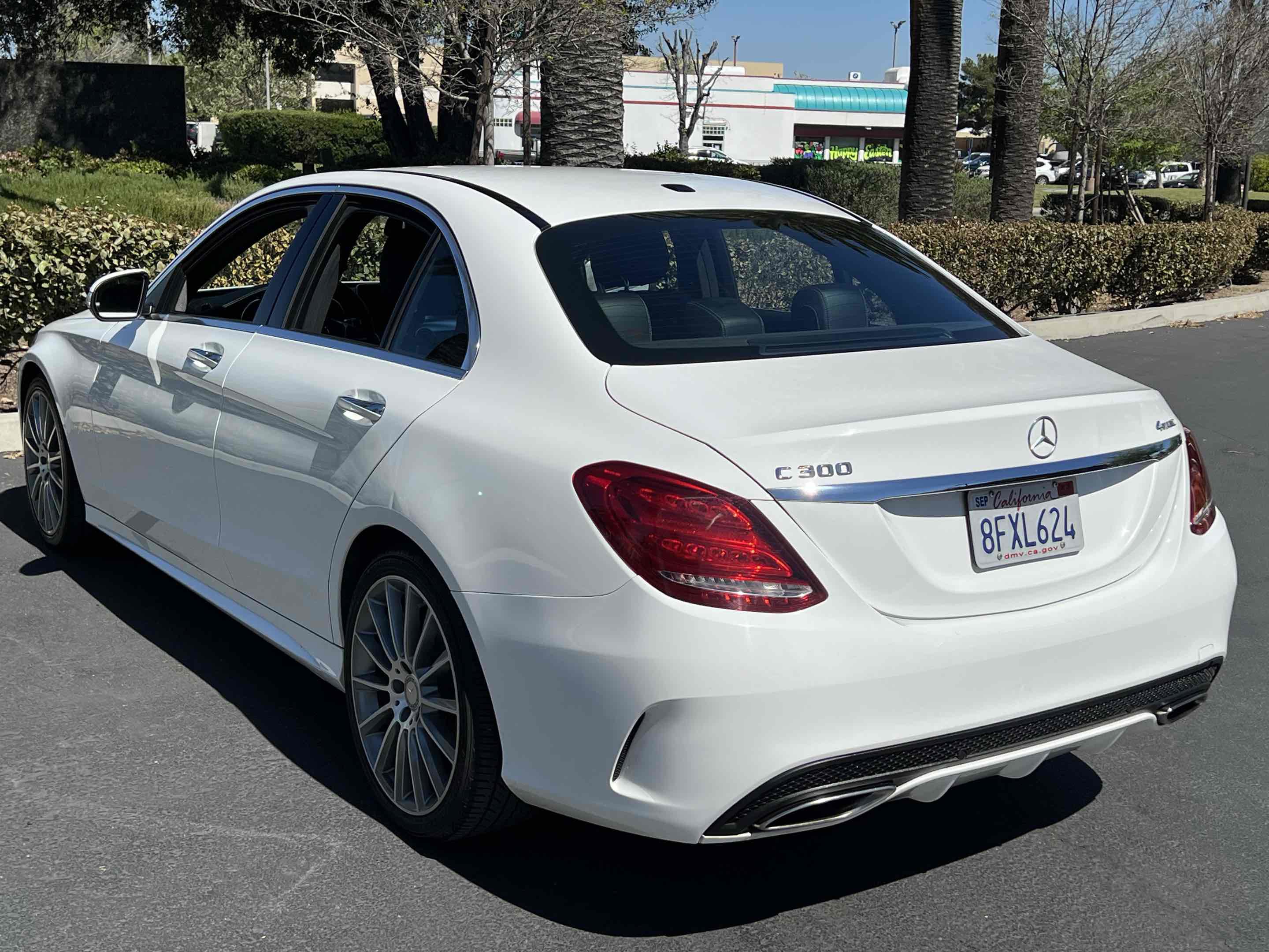 Used 2015 Mercedes-Benz C 300 Sport image 2
