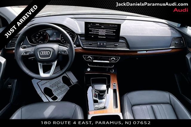 Used 2023 Audi Q5 2.0T Premium w/ Convenience Package image 13