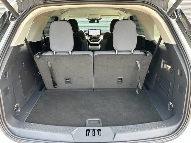 New 2026 Ford Explorer Active AWD/4WD image 27