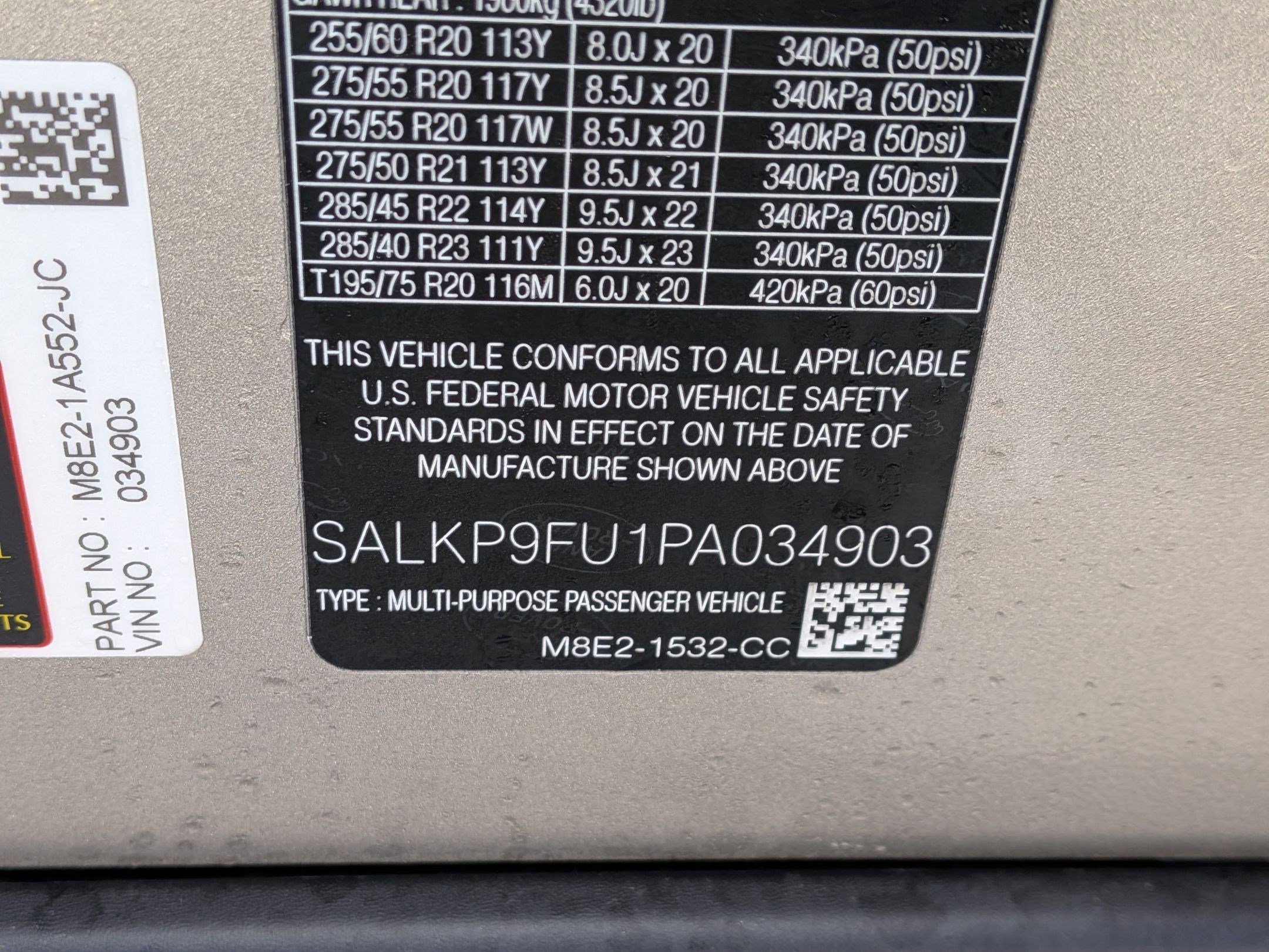 Certified 2023 Land Rover Range Rover SE image 35