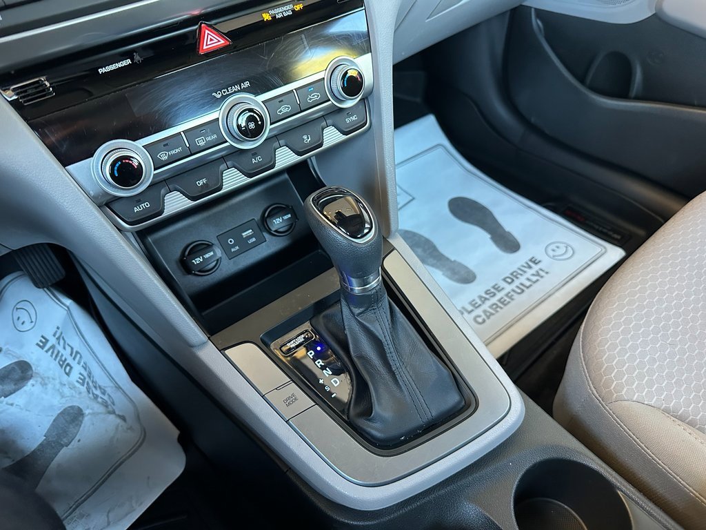 Used 2020 Hyundai Elantra SEL image 6