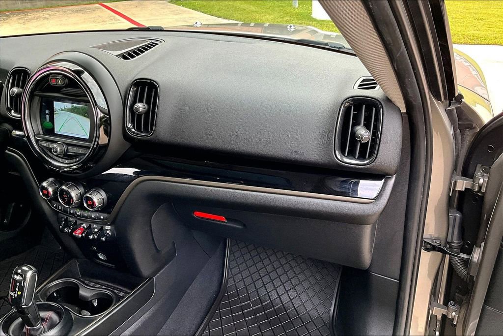 Used 2020 MINI Cooper Countryman S w/ Convenience Package FWD image 21