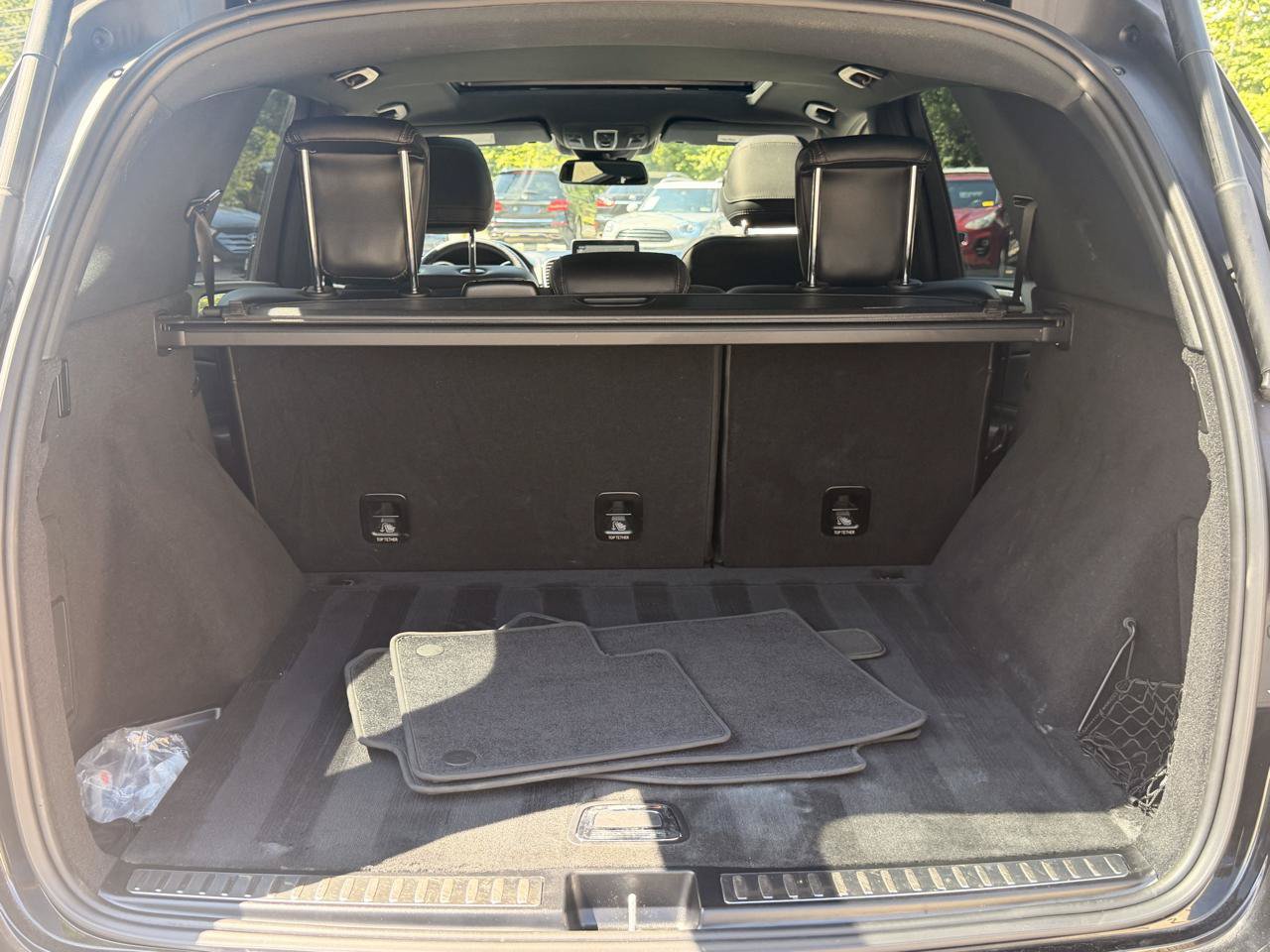 Used 2019 Mercedes-Benz GLE 400 4MATIC w/ Premium 1 Package image 12