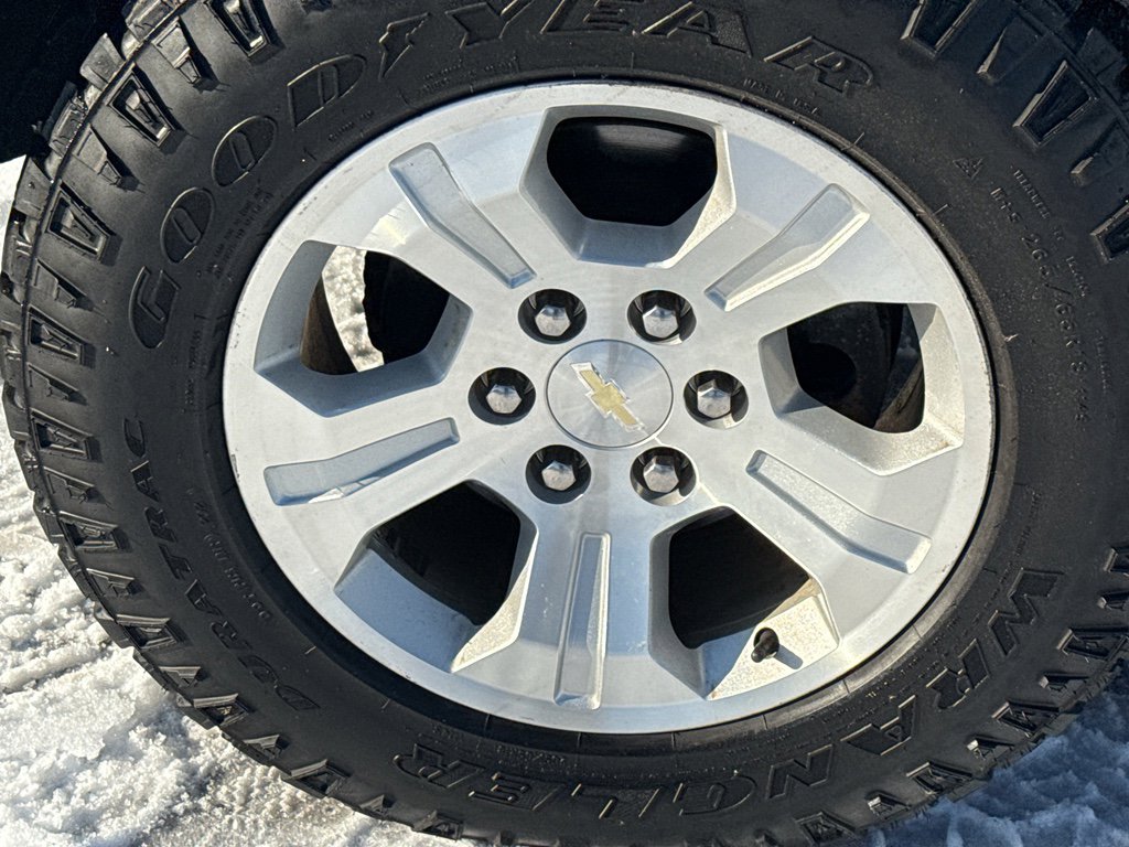 Used 2017 Chevrolet Silverado 1500 LT w/ All Star Edition image 14